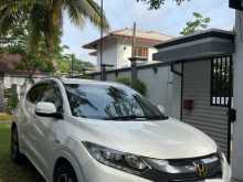 Honda HONDA. VEZEL. ORANGE. Z. 2015 SUV