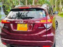 https://riyasewana.com/uploads/honda-honda-vezel-2015-2512172412382.jpg