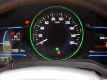 https://riyasewana.com/uploads/honda-honda-vezel-2015-920203812873.jpg