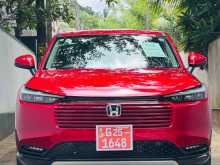 Honda Vezel Z 2025 SUV