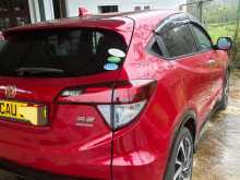 https://riyasewana.com/uploads/honda-honda-vezel-2016-1019422312262.jpg