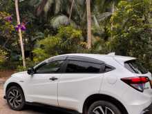 https://riyasewana.com/uploads/honda-honda-vezel-2016-1311210412973.jpg