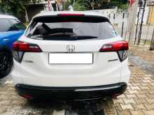 https://riyasewana.com/uploads/honda-honda-vezel-2016-1923272712242.jpg