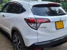 https://riyasewana.com/uploads/honda-honda-vezel-2016-99383812023.jpg