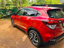 https://riyasewana.com/uploads/honda-honda-vezel-2017-211510712114.jpg