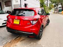 https://riyasewana.com/uploads/honda-honda-vezel-2017-412071212252.jpg