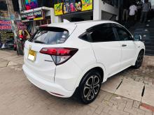 https://riyasewana.com/uploads/honda-honda-vezel-2017535824831.jpg