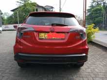 https://riyasewana.com/uploads/honda-honda-vezel-2018-21050312103.jpg