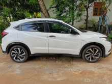 https://riyasewana.com/uploads/honda-honda-vezel-2018-222481312013.jpg