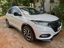 Honda Vezel RS Sensing LED 2018 SUV