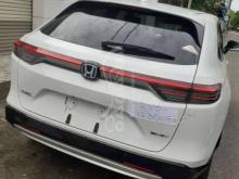 https://riyasewana.com/uploads/honda-honda-vezel-2024-192042121263214.jpg