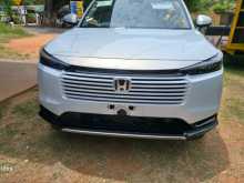 Honda VEZEL Z GRAADE 2025 SUV