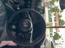 https://riyasewana.com/uploads/honda-honda-vezel-2025-1811595712332.jpg