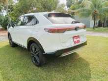 https://riyasewana.com/uploads/honda-honda-vezel-2025-2120413512724.jpg