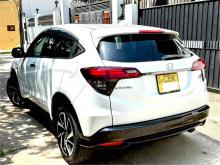 https://riyasewana.com/uploads/honda-honda-vezel-2422233324362.jpg