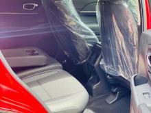 https://riyasewana.com/uploads/honda-honda-vezel-308241624084.jpg