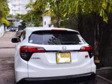 https://riyasewana.com/uploads/honda-honda-vezel-4204114486.jpg