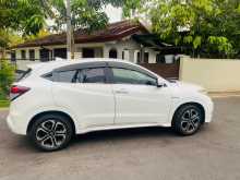 https://riyasewana.com/uploads/honda-honda-vizel-2014-2418313412943.jpg