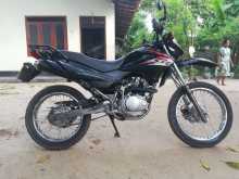 https://riyasewana.com/uploads/honda-honda-xr-72354064191.jpg