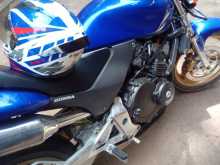 https://riyasewana.com/uploads/honda-honet-317114313463.jpg