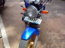 https://riyasewana.com/uploads/honda-honet-317114313771.jpg
