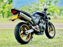 Honda Hornert 2015 Motorbike