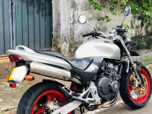 https://riyasewana.com/uploads/honda-hornet-1012334024102.jpg