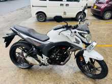 https://riyasewana.com/uploads/honda-hornet-112133013023.jpg