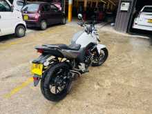 Honda Hornet 2016 Motorbike