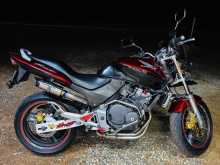 https://riyasewana.com/uploads/honda-hornet-115192323002.jpg