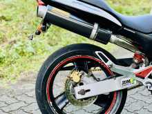 https://riyasewana.com/uploads/honda-hornet-117592122983.jpg