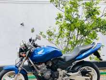 https://riyasewana.com/uploads/honda-hornet-120112513222.jpg