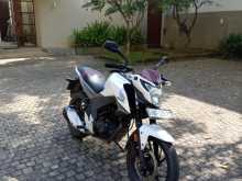 Honda Hornet 2016 Motorbike