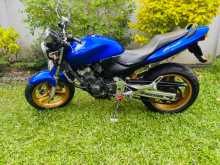 https://riyasewana.com/uploads/honda-hornet-1217192313393.jpg