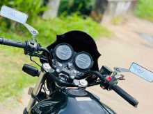 Honda Hornet 2025 Motorbike