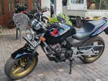 https://riyasewana.com/uploads/honda-hornet-127000313902.jpg