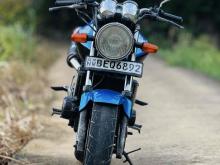 https://riyasewana.com/uploads/honda-hornet-1319135024813.jpg