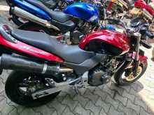 https://riyasewana.com/uploads/honda-hornet-146444713704.jpg