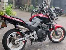 Honda Hornet 2004 Motorbike