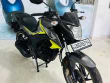 https://riyasewana.com/uploads/honda-hornet-151002371953.jpg