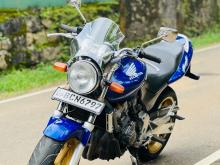 Honda Hornet 2015 Motorbike