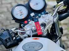 https://riyasewana.com/uploads/honda-hornet-157530822732.jpg