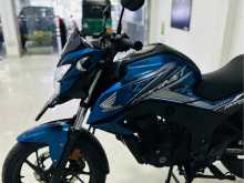https://riyasewana.com/uploads/honda-hornet-15955561282.jpg