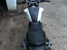 https://riyasewana.com/uploads/honda-hornet-160-212348354302.jpg
