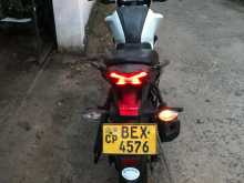 https://riyasewana.com/uploads/honda-hornet-160-212348354533.jpg
