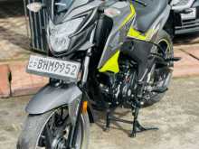https://riyasewana.com/uploads/honda-hornet-161215371923.jpg