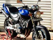 https://riyasewana.com/uploads/honda-hornet-1621412622272.jpg