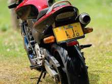 https://riyasewana.com/uploads/honda-hornet-1622022622112.jpg
