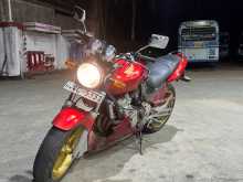 Honda Hornet 2000 Motorbike