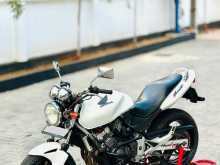 Honda Hornet 2011 Motorbike
